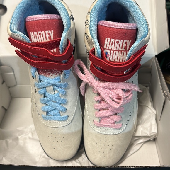 Brand new Harley, Quinn, 6 1/2 Reeboks - Picture 2 of 3